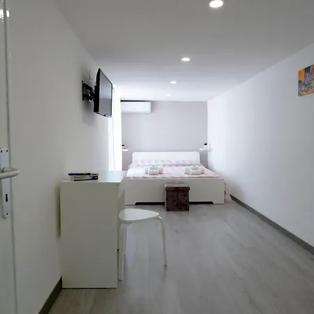 La Casa Sull'albero Apartment Naples